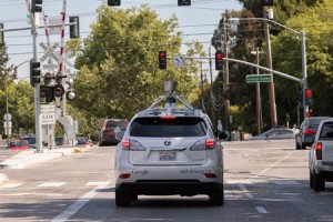 Une "Google Car" dans les rues de Californie.